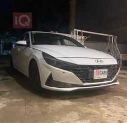 هیۆندای ئەلەنترا